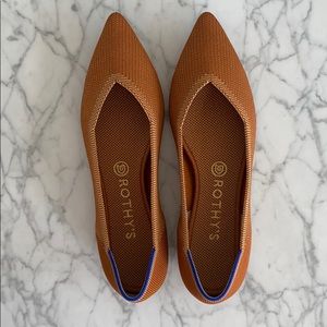 Rothy’s The Point Fawn Size 9.5
